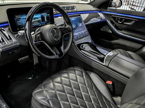 Used 2023 Mercedes-Benz S 580 4MATIC Sedan w/ AMG Line image 23