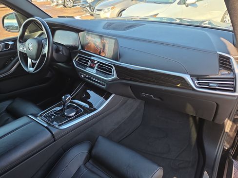 Used 2019 BMW X5 xDrive40i w/ Convenience Package image 17