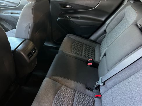 Used 2024 Chevrolet Equinox LT AWD/4WD image 5