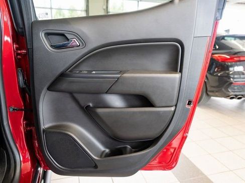 Used 2019 Chevrolet Colorado ZR2 w/ ZR2 Dusk Special Edition image 30