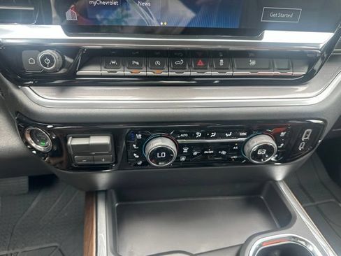 New 2026 Chevrolet Silverado 1500 High Country AWD/4WD image 22