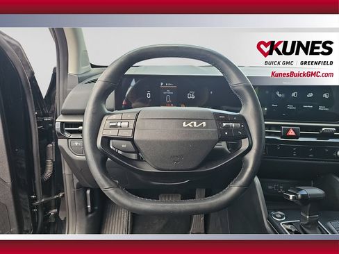 Used 2026 Kia Sportage LX FWD image 13
