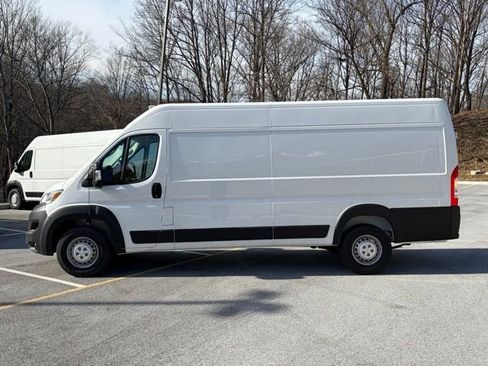 Used 2024 RAM ProMaster 3500 w/ Power Group image 4