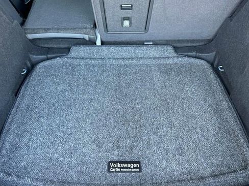 Certified 2022 Volkswagen Taos SE w/ Panoramic Sunroof Package image 14