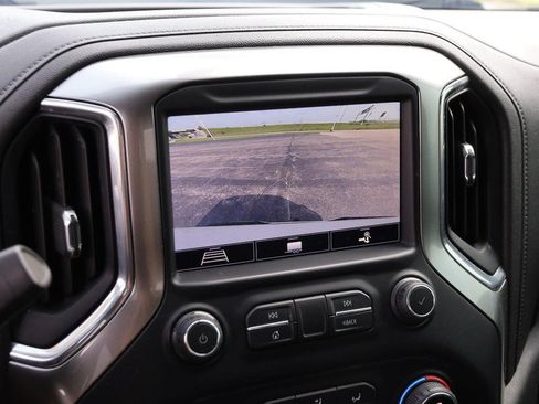 Used 2020 Chevrolet Silverado 1500 RST AWD/4WD image 16