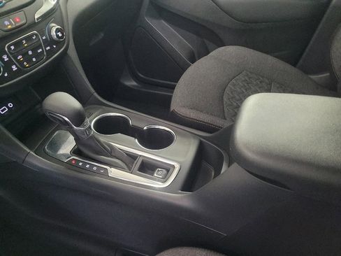 Used 2024 Chevrolet Equinox LT image 26