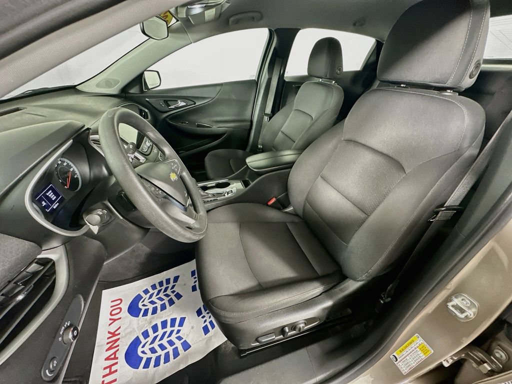 Used 2024 Chevrolet Malibu LT FWD image 28