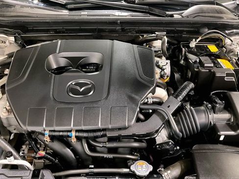Used 2025 MAZDA MAZDA3 s FWD image 10