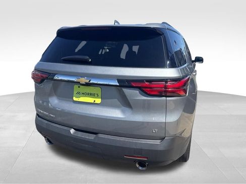 Used 2023 Chevrolet Traverse LT w/ Rear Camera Mirror Package AWD/4WD image 10