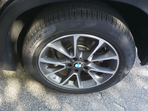 Used 2017 BMW X5 xDrive35i AWD/4WD image 8