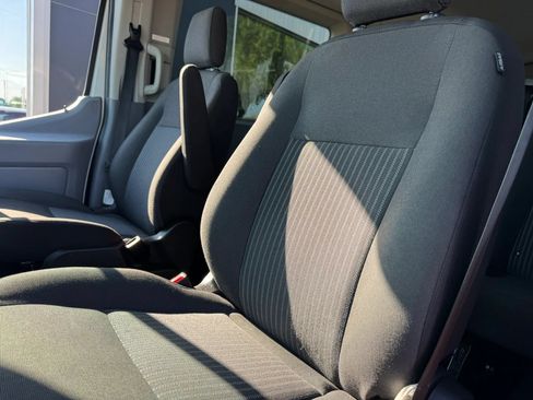 Used 2019 Ford Transit 350 XLT RWD image 17