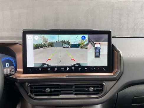 Used 2025 Ford Bronco Sport Outer Banks w/ Outer Banks Tech Package+ image 35