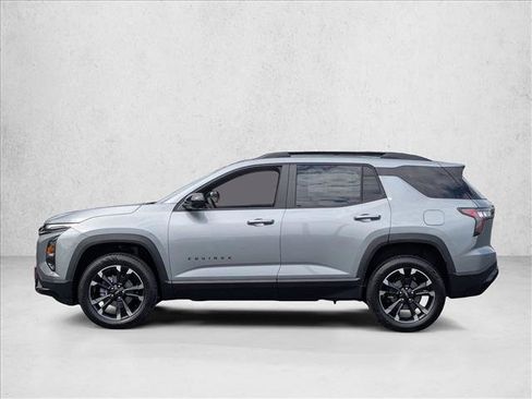New 2026 Chevrolet Equinox RS w/ Safety and Technology Package FWD image 5