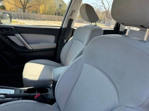 Used 2014 Subaru Forester 2.5i image 30