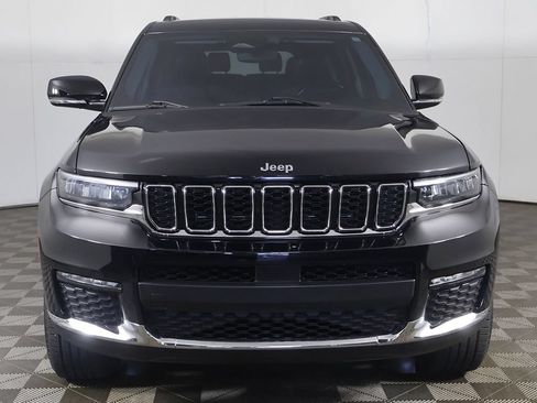 Used 2021 Jeep Grand Cherokee L Limited AWD/4WD image 12
