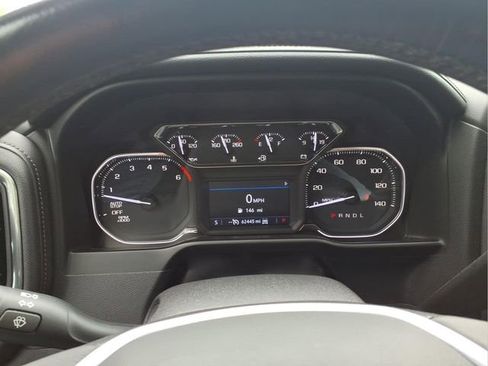 Used 2019 GMC Sierra 1500 SLT w/ SLT Premium Package AWD/4WD image 18
