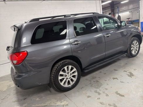 Used 2011 Toyota Sequoia Limited image 11