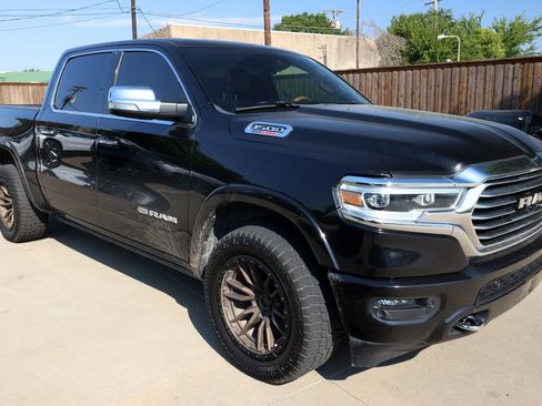 Used 2021 RAM 1500 Limited AWD/4WD image 3