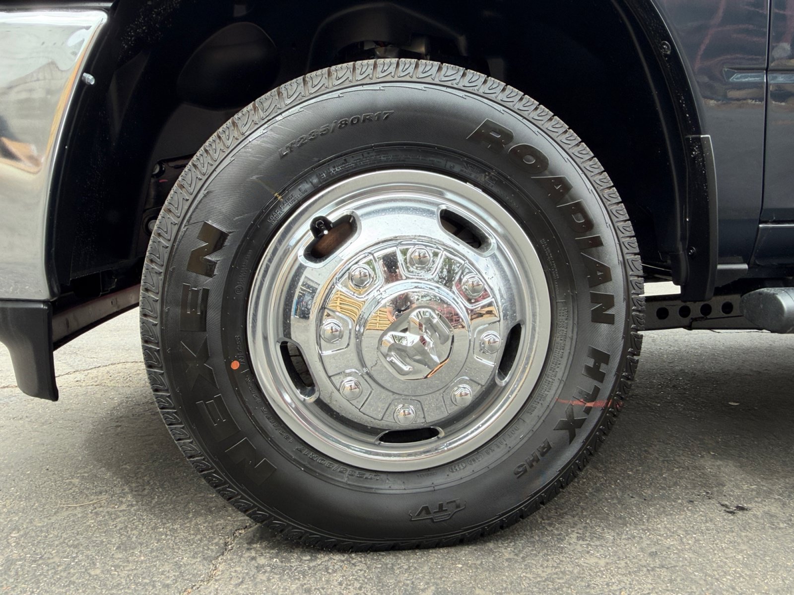 New 2027 RAM 3500 Tradesman AWD/4WD image 30