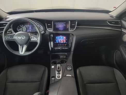 Certified 2025 INFINITI QX50 Luxe AWD/4WD image 10