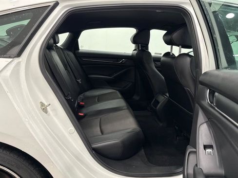 Used 2019 Honda Accord Sport image 42
