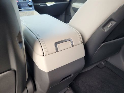 New 2025 Hyundai Santa Fe Calligraphy image 10