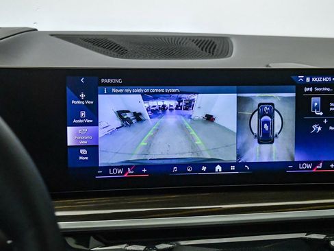 Used 2026 BMW X5 sDrive40i w/ Premium Package image 21