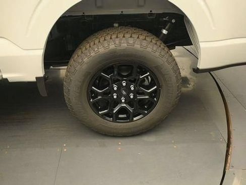 New 2026 Ford F150 XLT w/ Equipment Group 302A MID AWD/4WD image 9