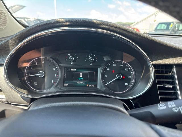 Used 2018 Buick Encore Preferred AWD/4WD image 19