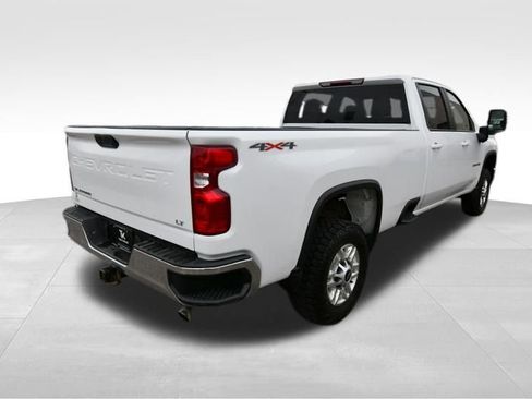 Used 2024 Chevrolet Silverado 2500 LT image 16