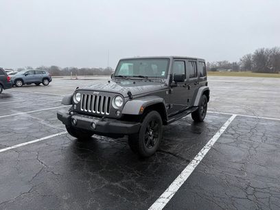 Used 2016 Jeep Wrangler Unlimited Sahara w/ Connectivity Group