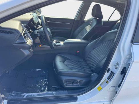 Certified 2024 Toyota Camry SE w/ Blackout Package (TMS) FWD image 15