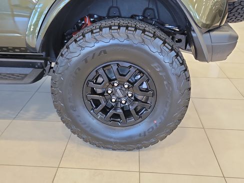 New 2026 Ford Bronco Raptor AWD/4WD image 5