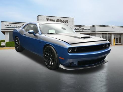 Used 2022 Dodge Challenger R/T Scat Pack w/ T/A Package RWD image 7