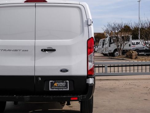 Used 2019 Ford Transit 250 130 Low Roof image 41