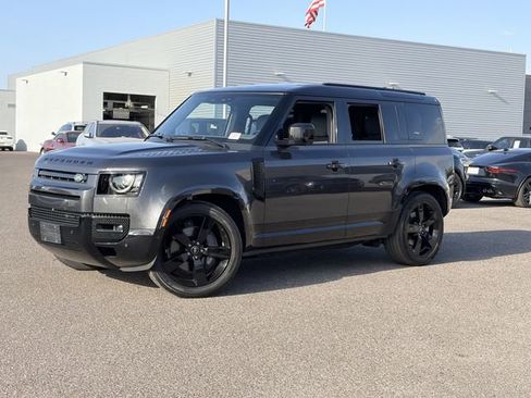 Used 2023 Land Rover Defender 110 X-Dynamic SE AWD/4WD image 2