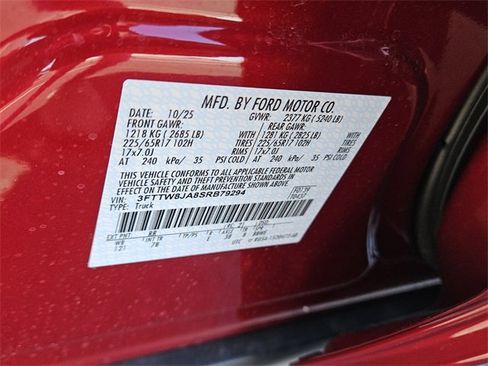 New 2025 Ford Maverick XLT w/ XLT Luxury Package image 18