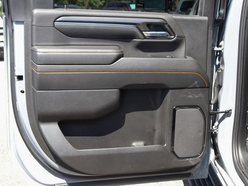 Used 2024 GMC Sierra 2500 AT4 w/ AT4 Premium Plus Package AWD/4WD image 39
