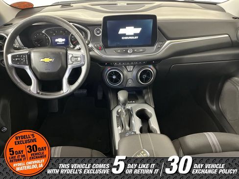 Used 2023 Chevrolet Blazer LT w/ Convenience Package AWD/4WD image 18