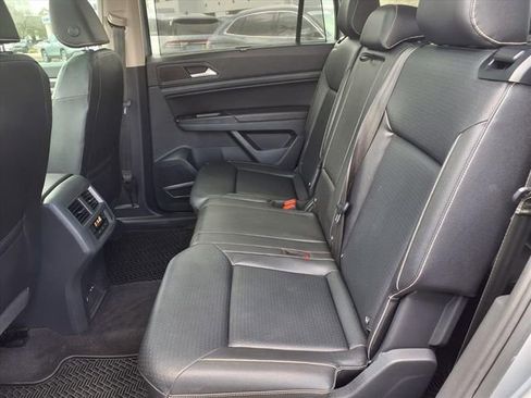 Used 2021 Volkswagen Atlas SE image 8