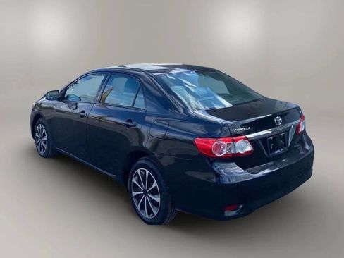 Used 2012 Toyota Corolla LE image 4