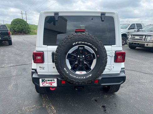 Used 2019 Jeep Wrangler Unlimited Rubicon AWD/4WD image 7