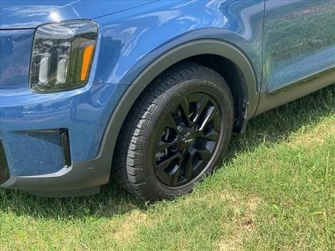 Used 2024 Kia Telluride SX Prestige X-Pro AWD/4WD image 4