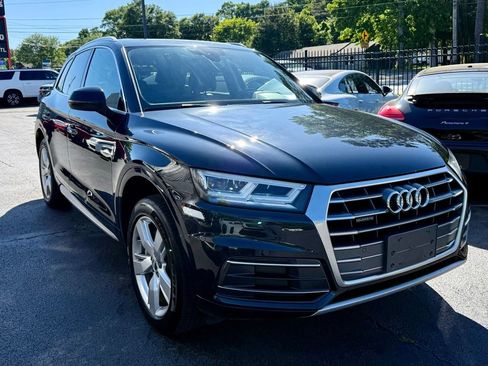 Used 2018 Audi Q5 2.0T Premium Plus w/ Premium Plus Package AWD/4WD image 3