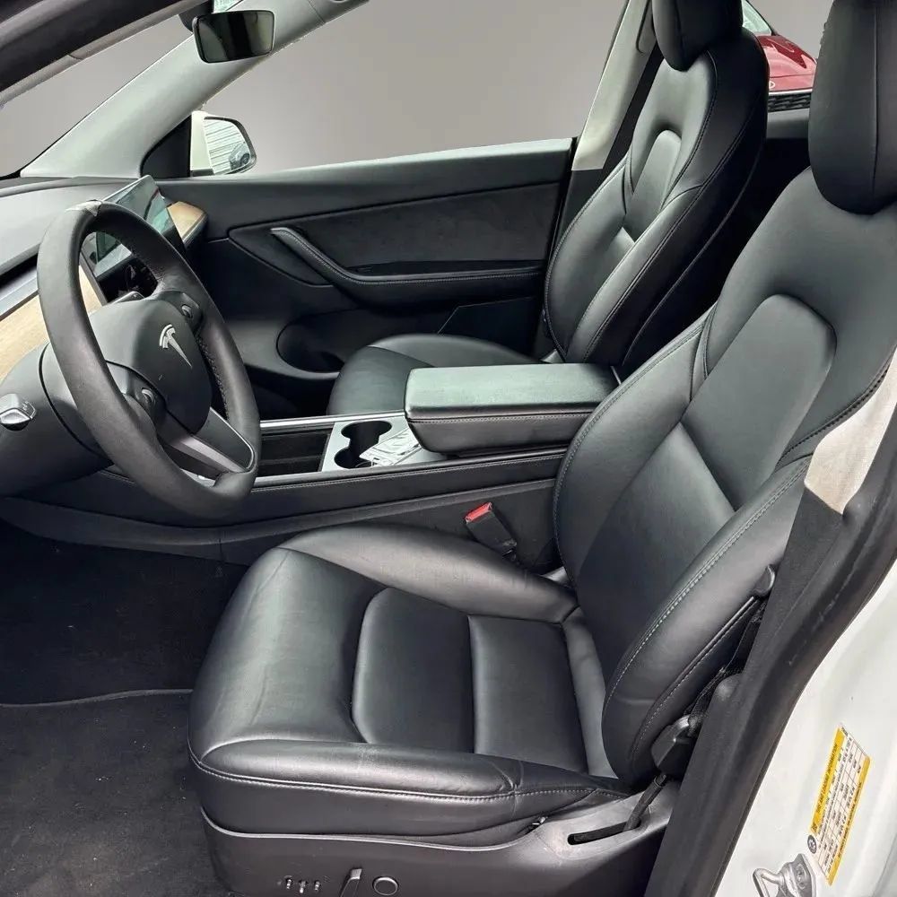 Used 2021 Tesla Model Y Long Range AWD/4WD image 5