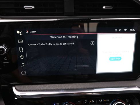 New 2025 GMC Sierra 2500 Denali w/ Denali Reserve Package image 16