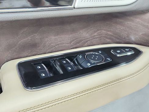 Used 2023 Lincoln Navigator L Reserve AWD/4WD image 41