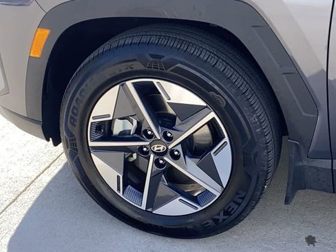 Used 2025 Hyundai Tucson SEL image 11