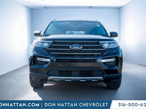 Used 2023 Ford Explorer XLT w/ Equipment Group 202A image 36