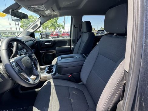 Used 2022 Chevrolet Silverado 1500 RST AWD/4WD image 6